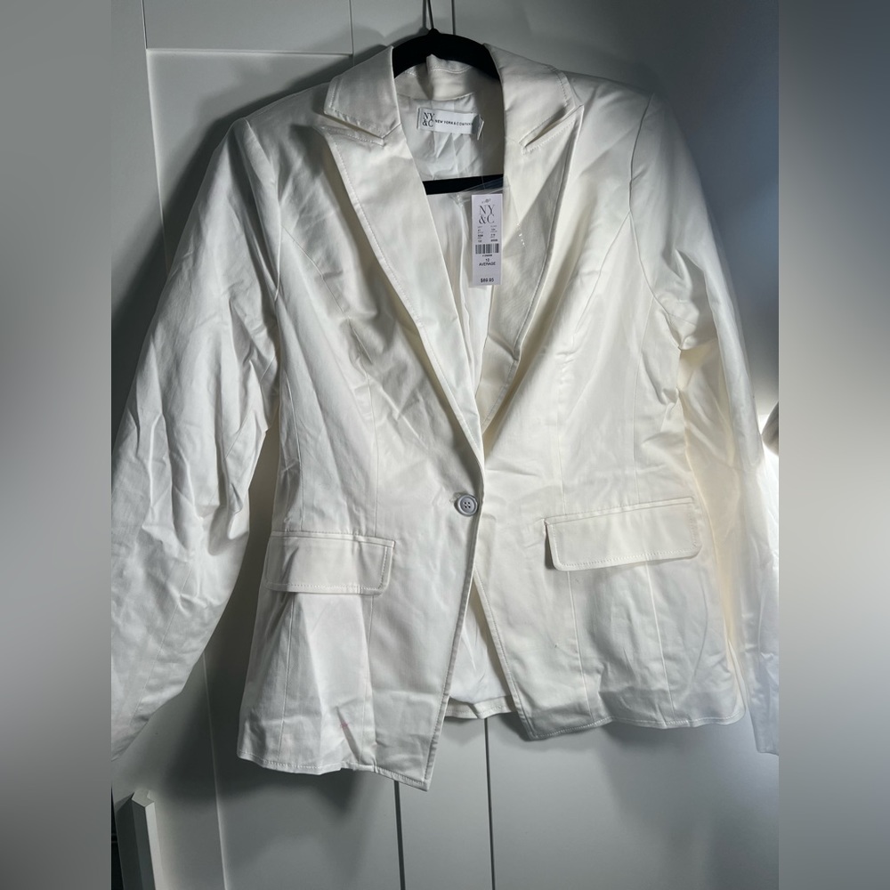 NEW YORK & COMPANY. White blazer. Size 10